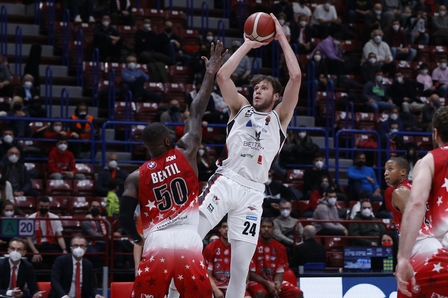 Bertram Tortona - Vanoli Cremona apre la 14a giornata sabato alle 19 