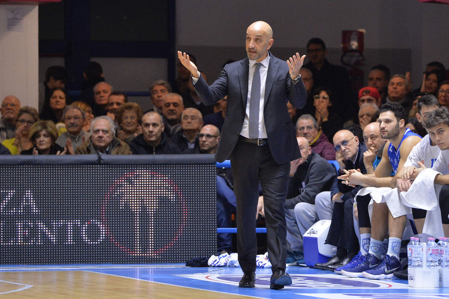 Discovery + Supercoppa – Quarti di finale: alle 15, Happy Casa Brindisi-Banco di Sardegna Sassari, Vitucci alla ricerca del bis dopo il trionfo del 2006
