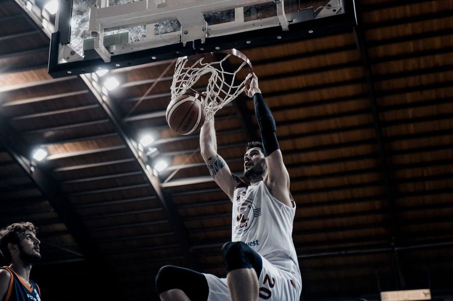 La Vuelle Pesaro batte Jesi (109 - 79) nel Torneo di Fabriano: oggi alle 20 sfida contro Montegranaro