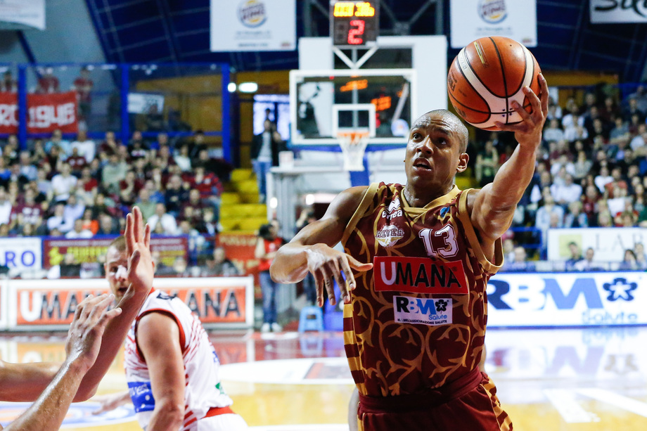 La Grissin Bon Reggio Emilia ingaggia Josh Owens