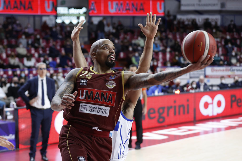 Jordan Theodore, il nuovo leader dell'Umana Reyer: “De Raffaele mi ha chiesto di portare entusiasmo e positività, sento molto questo impegno”