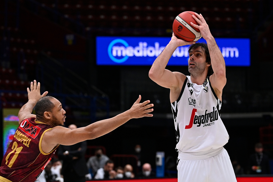 Serie A UnipolSai: Virtus Segafredo Bologna - Umana Reyer Venezia sabato alle 20 su Eurosport 2. Teodosic a 1 assist da 250 in maglia Virtus