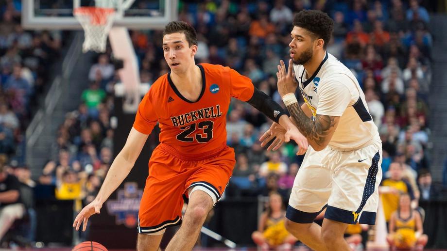 Pesaro ingaggia l'ala americana Zachary Thomas