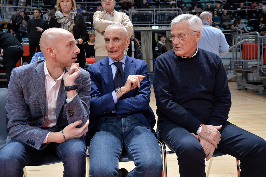 Ronci e il futuro della Segafredo Virtus Bologna: 'Con 8 giocatori già sotto contratto una base importante da cui ripartire'
