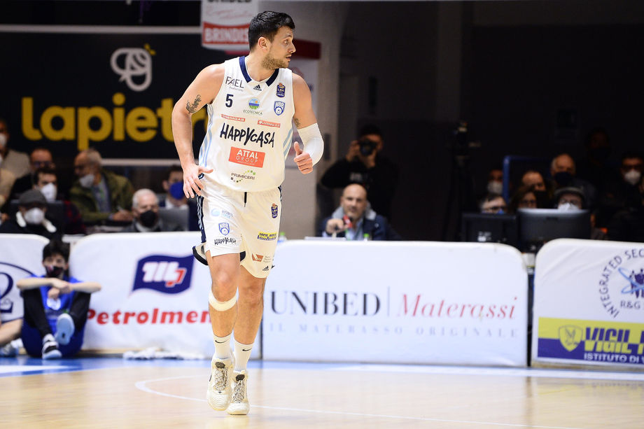 A|X Armani Exchange Milano - Happy Casa Brindisi alle 17.30 su Eurosport 2 con Alessandro Gentile grande ex della partita
