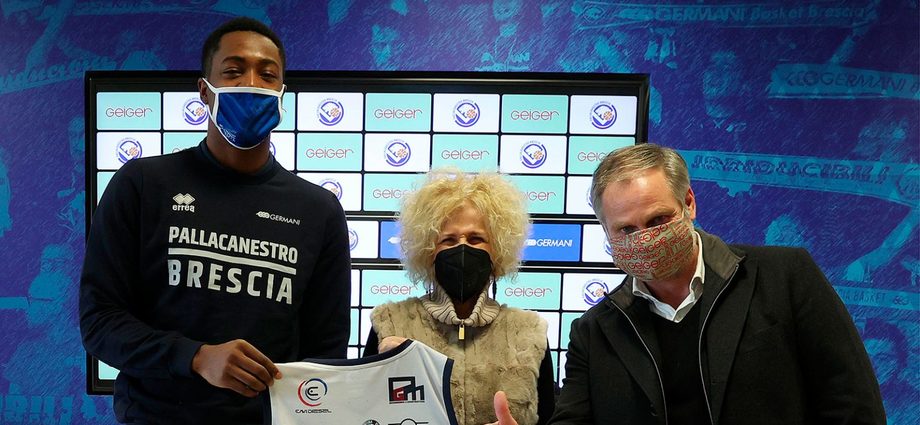 Germani Brescia, presentato il nuovo acquisto Darral Willis: 'A Bologna ho visto cuore e voglia di  lottare: sono le mie doti'