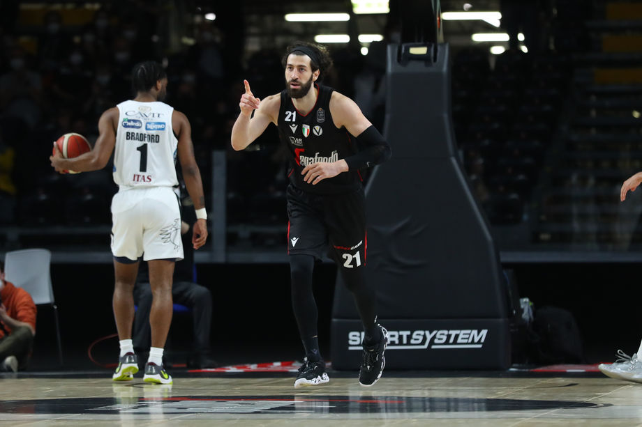 Virtus Segafredo Bologna, contro Trento prima “doppia-doppia” in Serie A per Tornik’e Shengelia (19 punti e 11 rimbalzi)