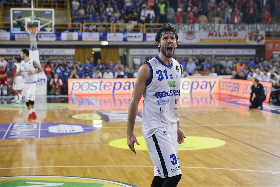 Il Banco di Sardegna Sassari riporta in LBA Michele Vitali