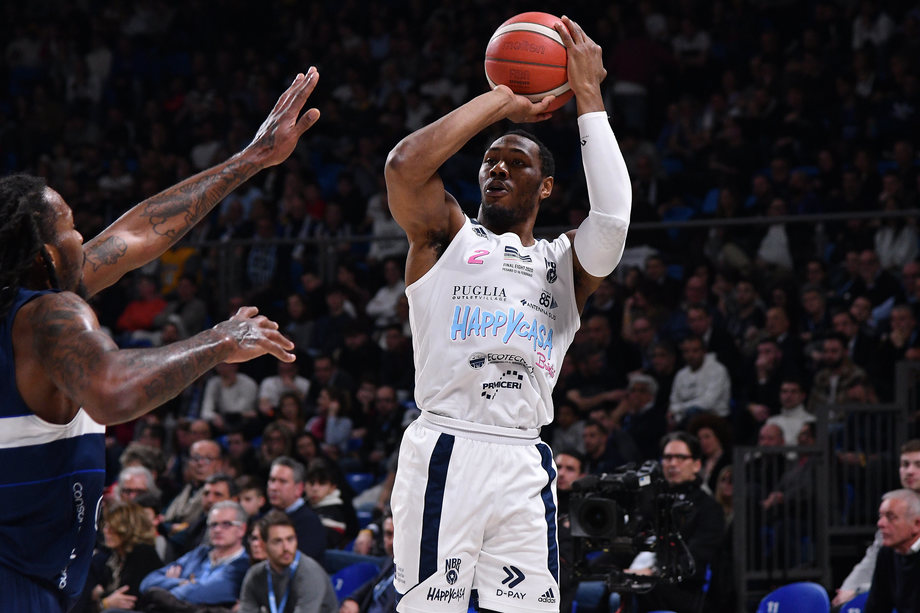 L'UNAHOTELS Reggio Emilia ingaggia Dominique Sutton