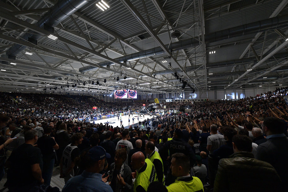 LBA Serie A, pubblico ancora in aumento: nel girone di andata la media è stata di 4.273 ( +7.23%), secondo dato più alto della storia