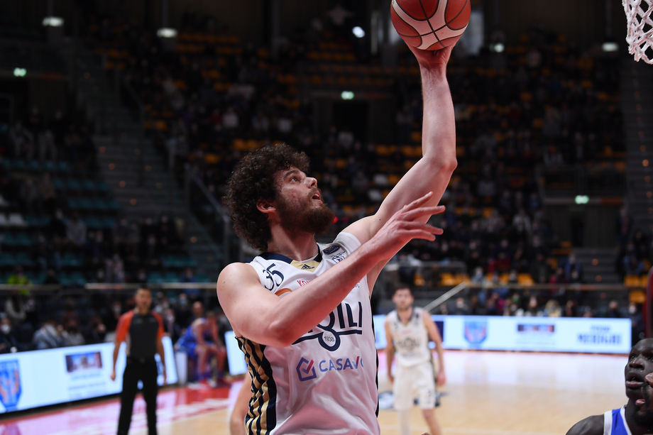 Fortitudo Kigili Bologna, risoluzione consensuale del contratto con Leonardo Totè