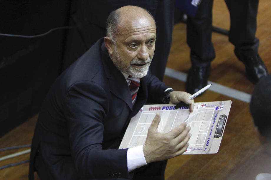 La Carpegna Prosciutto Basket Pesaro saluta Federico Perego e si affida a Giancarlo Sacco