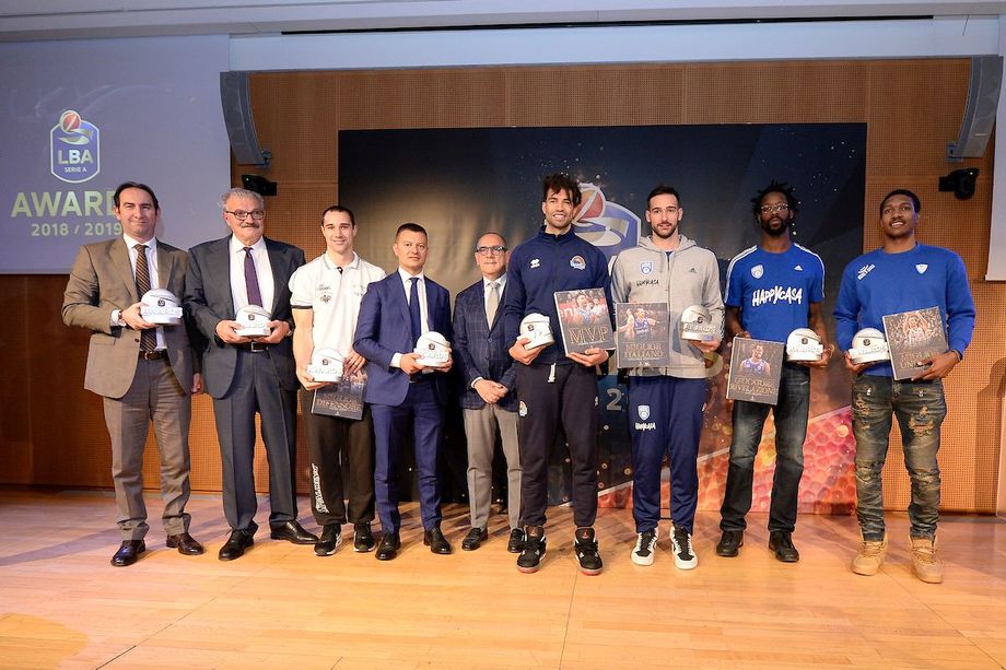 Assegnati gli LBA Awards a Crawford, Brown, Moraschini, Craft, Carr, Sacchetti e Giofrè. Hanno votato in oltre 70 mila su gazzetta.it