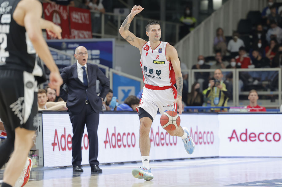 UNAHOTELS Reggio Emilia: nella rimonta vincente di Trento che vale i playoff Cinciarini firma la 8ª “doppia-doppia” stagionale (22 punti e 10 assist)