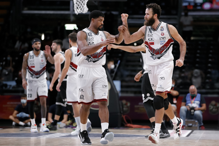 Eurolega, al via l'avventura di Milano. Negli ultimi 50 anni l'Italia è la squadra con più successi in Europa (39, segue la Spagna con 32)