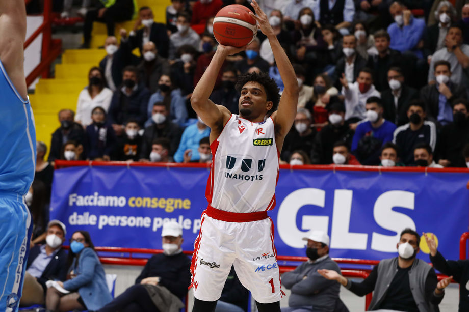 UNAHOTELS Reggio Emilia, il punto di Thompson: “Concentrato sulla caccia ai playoff. Penso di aver dimostrato di meritare una chance a questo livello”