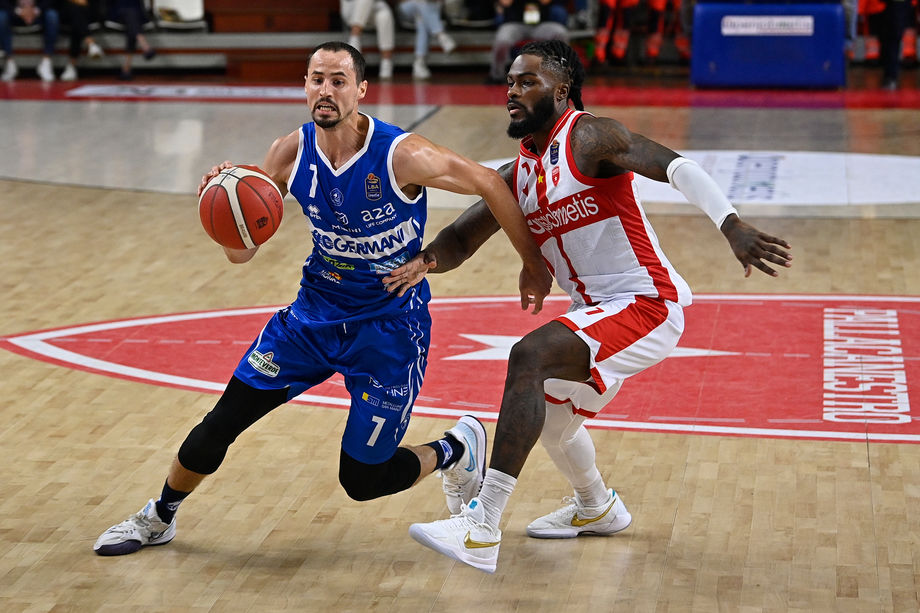 Germani Brescia e Openjobmetis Varese si affrontano nel 37° derby della loro storia 