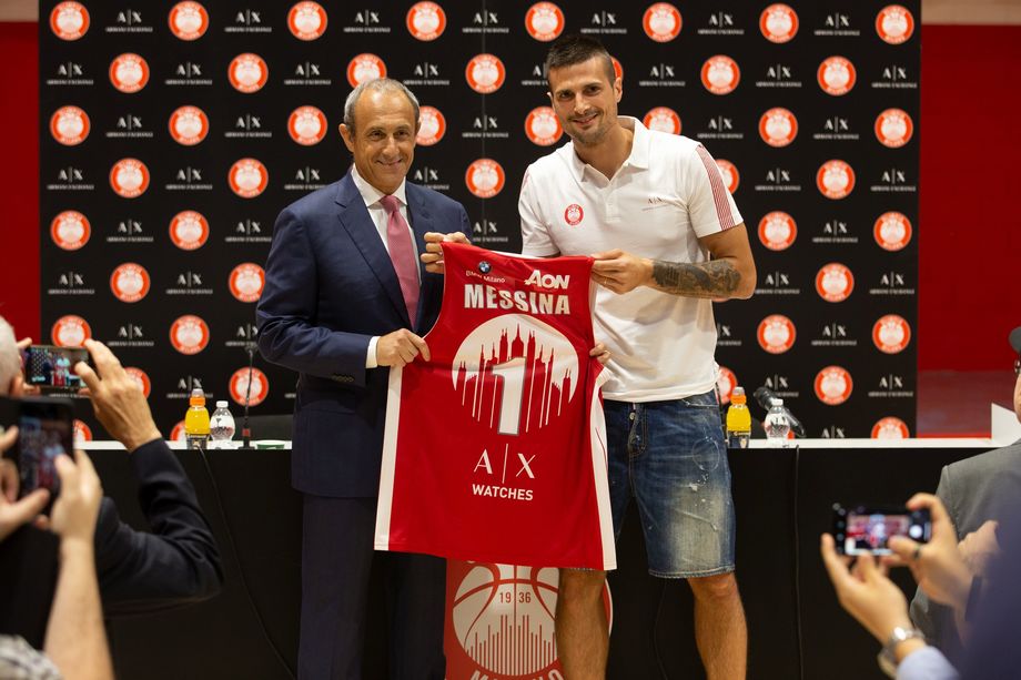 Olimpia Milano, presentato Ettore Messina: 'Voglio una squadra che difenda, si passi la palla e si tuffi per terra fin dal primo giorno”