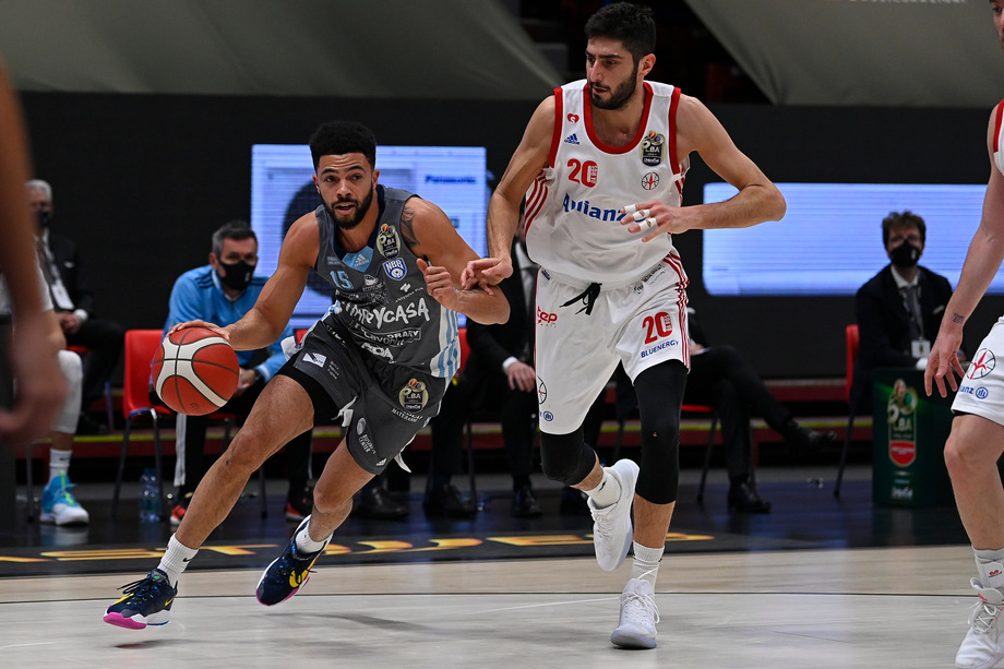 Serie A UnipolSai: alle 20.30 il match tra Happy Casa Brindisi e Allianz Pallacanestro Trieste