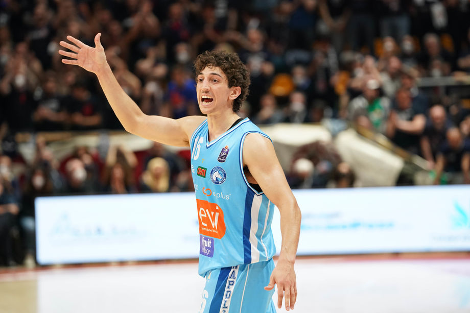 GeVi Napoli, Uglietti dopo la vittoria con la Fortitudo: "Ci siamo caricati a vicenda, bellissimo esultare con i nostri tifosi"