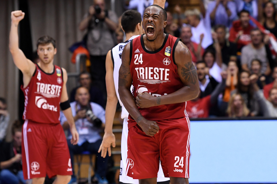 La Dolomiti Energia completa il roster con Justin Knox