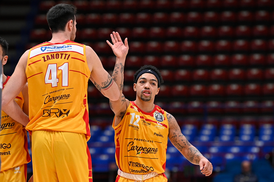 Carpegna Prosciutto, Robinson sale al quinto posto tra i migliori marcatori di Pesaro alle Final Eight