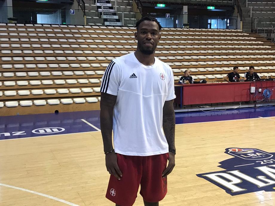 Derek Cooke Jr si presenta: 'Pronto a volare sopra il ferro con Trieste'