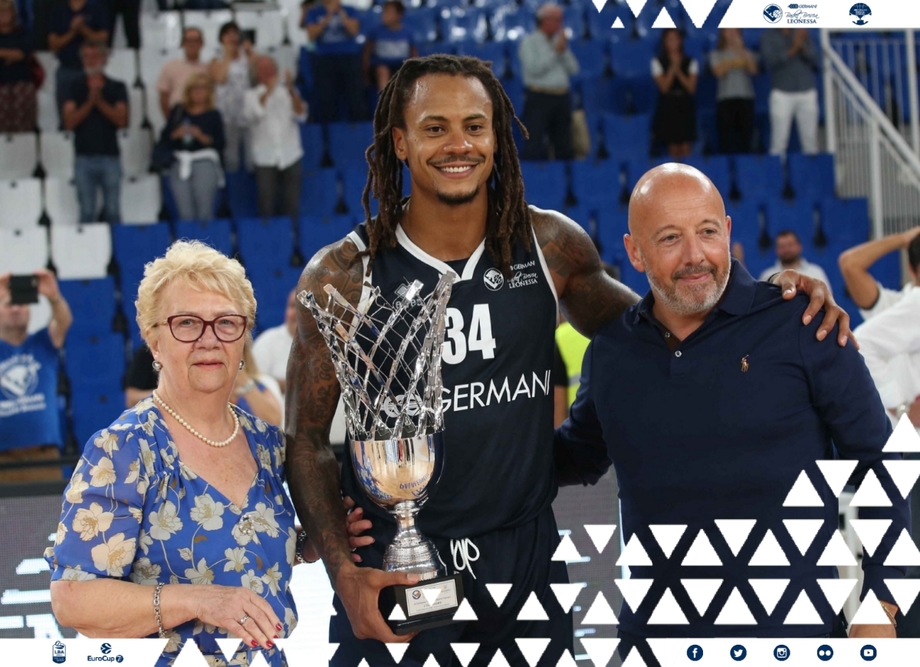 Un guizzo di Hamilton regala la vittoria alla Germani Brescia nella finale del 'Ferrari 'contro la Openjobmetis Varese