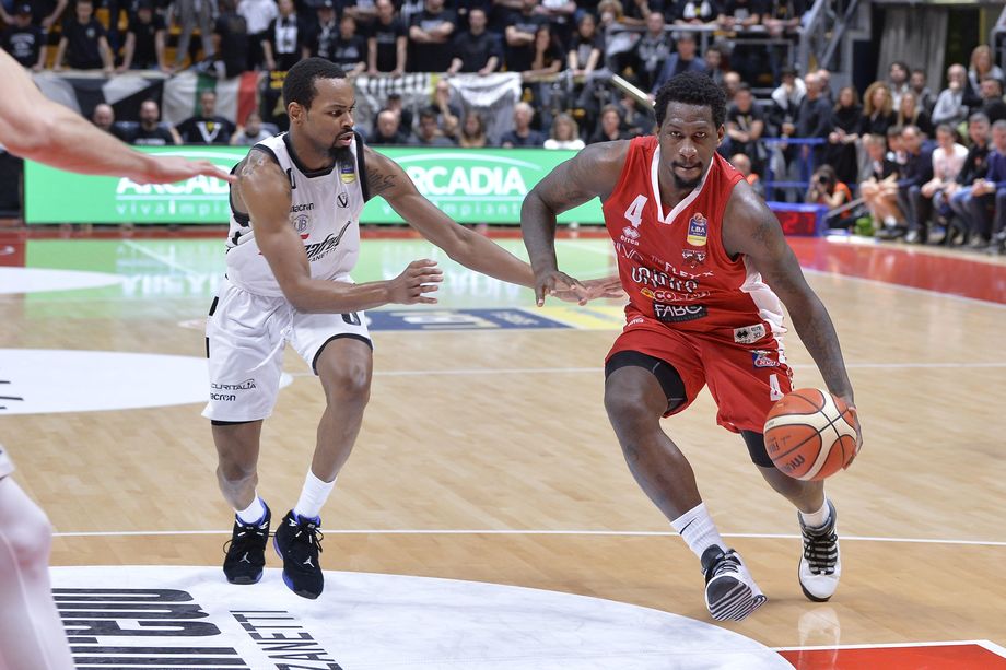L'Openjobmetis Varese ufficializza l'ingaggio di Peak