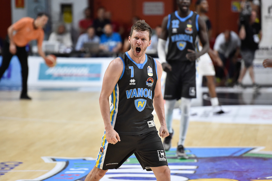 Vanoli Cremona, Travis Diener rinnova fino al 2020