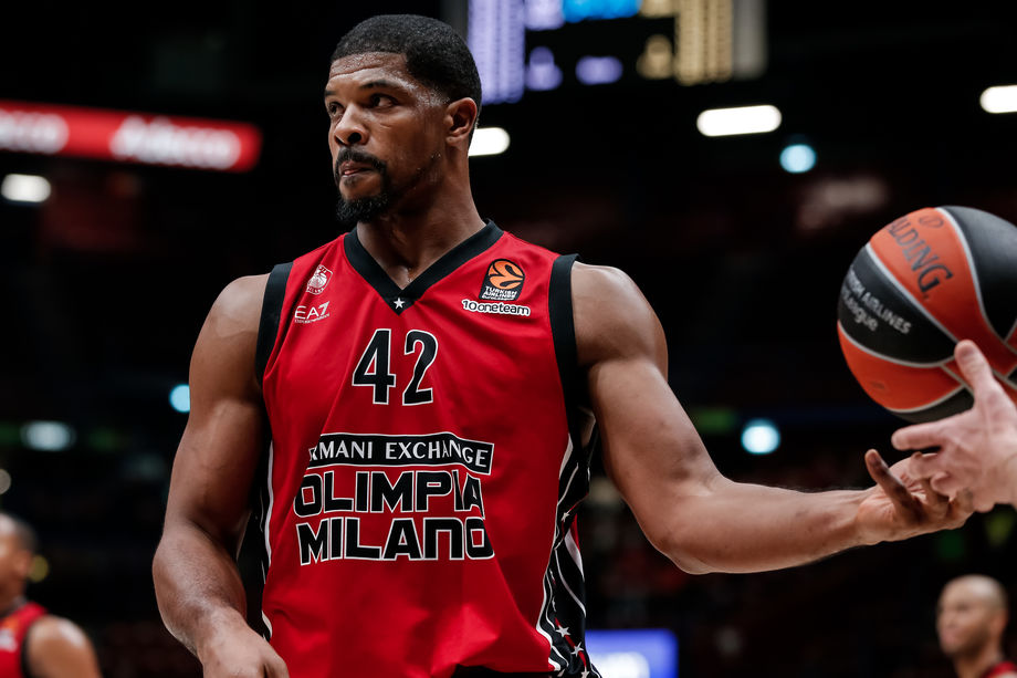 Hines supera quota 1500 rimbalzi in Eurolega e l’Olimpia Milano torna in testa alla classifica
