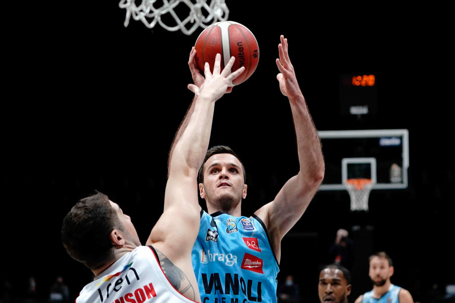 Vanoli Cremona, con 23 punti  'career high' in Serie A per Andrea Pecchia
