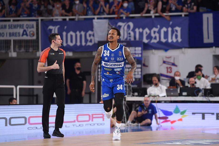 Moss e il punto sulla Germani Brescia: “Questa squadra è stata un progetto che è cresciuto di settimana in settimana. Il ritiro? Penso ancora a giocare”
