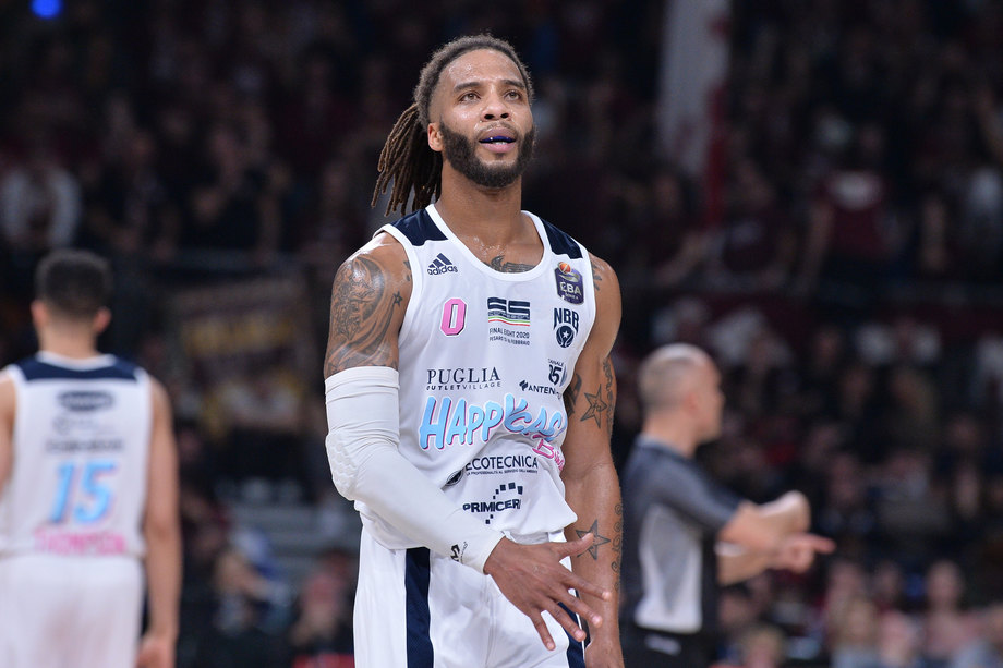 Adrian Banks è della Fortitudo Bologna