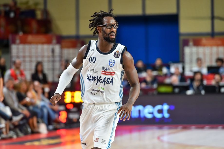 LBA Serie A, i numeri delle gare della domenica. A Roma Brindisi ritrova Bucchi; Brown a 11 punti da quota 500 in A mentre Tonut tocca quota 150 gare, tutte con l'Umana Venezia