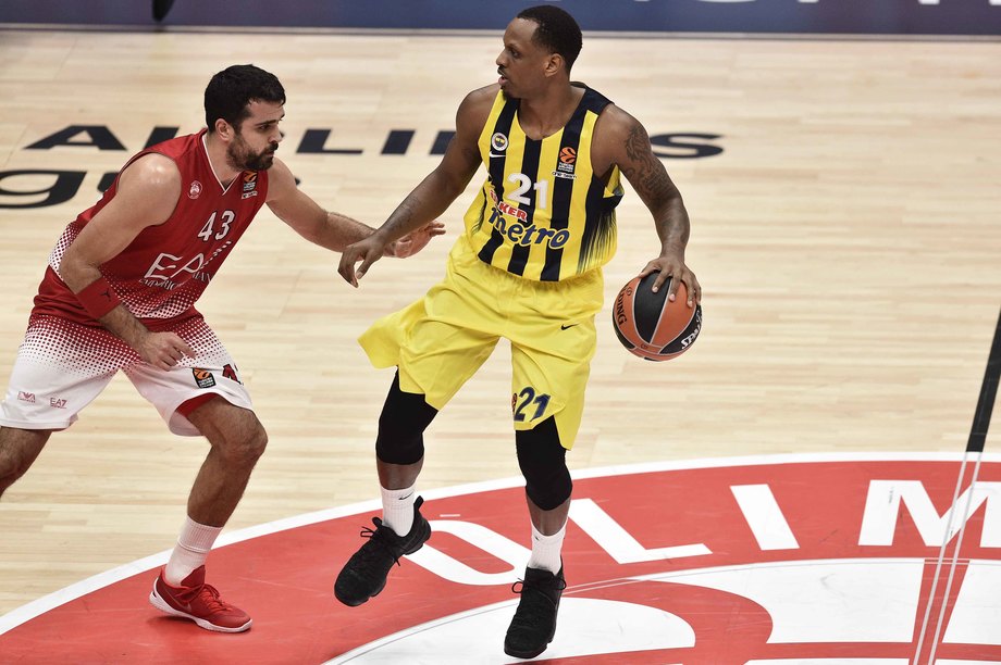 James Nunnally firma con Milano sino al giugno 2020