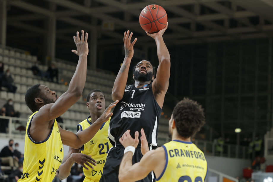 Eurocup: il Morabanc Andorra ferma la rimonta della Dolomiti Energia nel 4° periodo e sbanca la BLM Group Arena