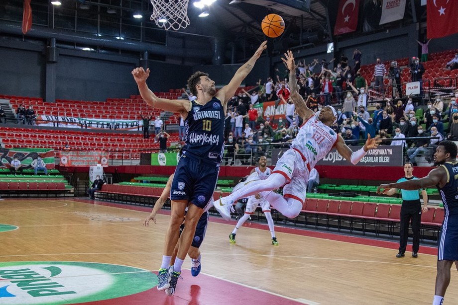 Basketball Champions League: termina l'avventura dell'Happy Casa Brindisi che cede in Turchia al Pinar Karsiyaka