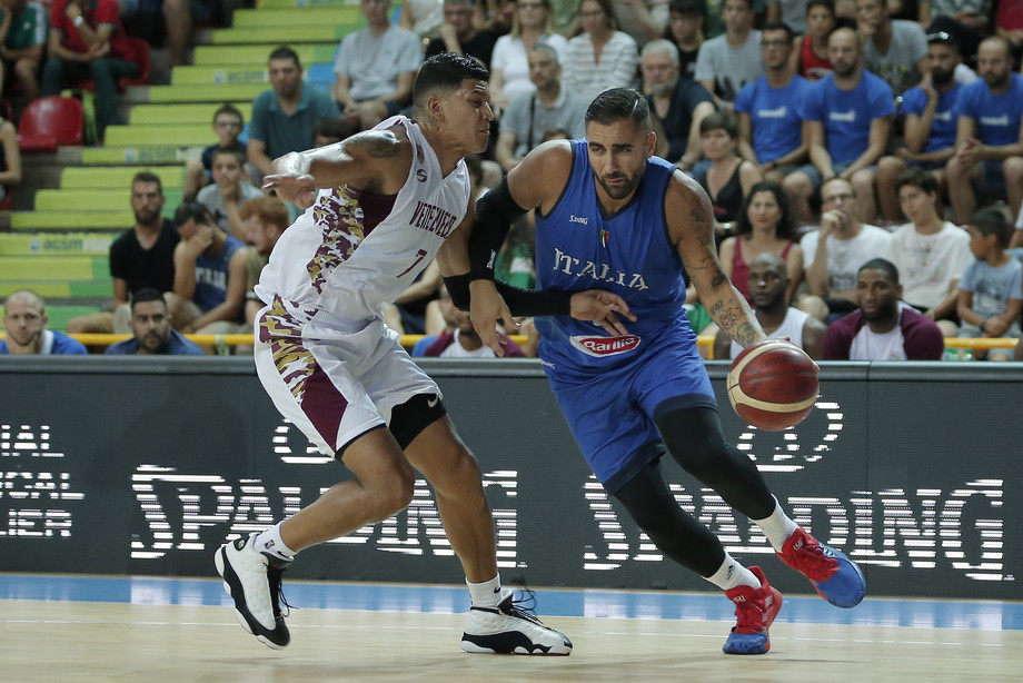 Fortitudo Bologna, ufficiale l'ingaggio di Pietro Aradori