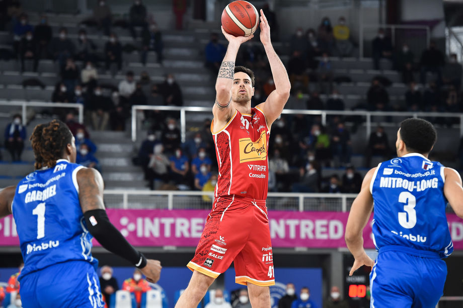 In Carpegna Prosciutto Pesaro - Germani Brescia Simone Zanotti raggiunge le 100 presenze in Serie A