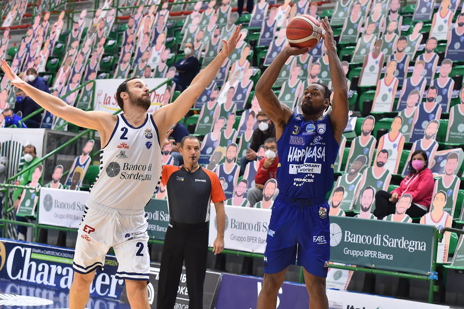 Basketball Champions League: ecco le avversarie nei playoff di Happy Casa Brindisi e Banco di Sardegna Sassari