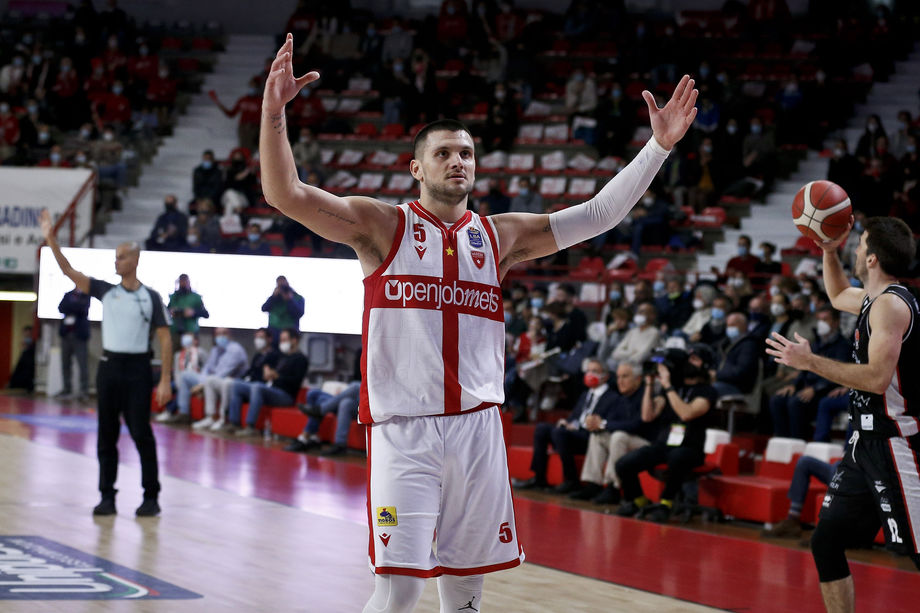 Openjobmetis Varese, Alessandro Gentile diventa uno dei 5 giocatori in attività oltre quota 3500 punti in Serie A