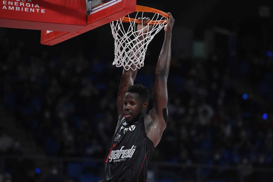 Virtus Segafredo Bologna, Mam Jaiteh e il rapporto con Teodosic: “Io e Milos parliamo di tutto perché guarda a chi sei realmente”
