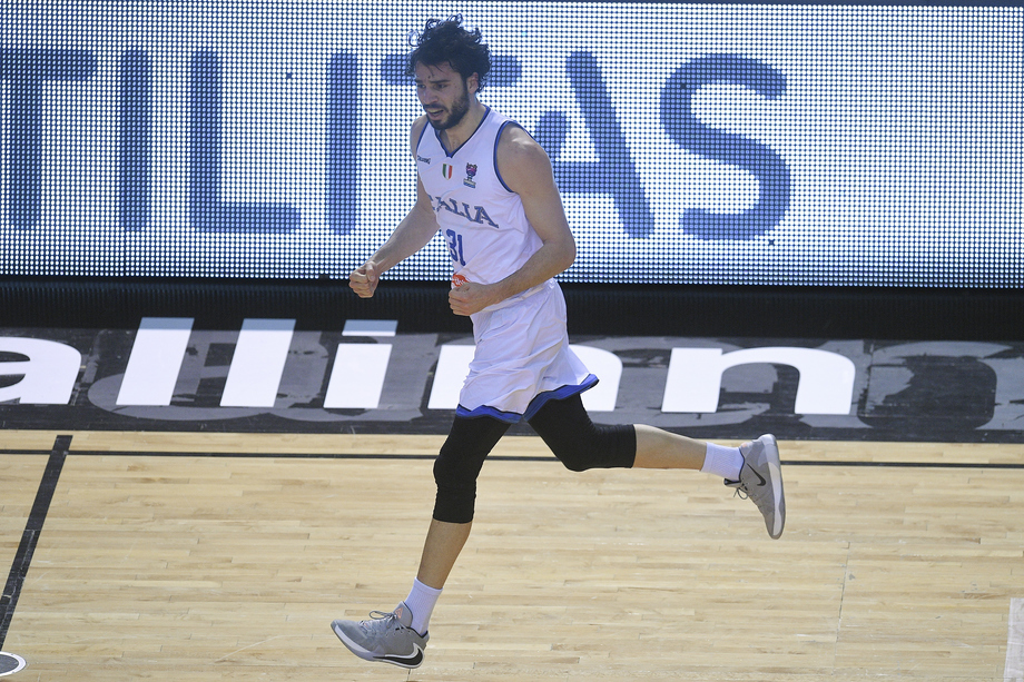 EuroBasket 2022 Qualifiers, l'Italia cede all'Estonia nel supplementare: 24 punti per Michele Vitali al suo nuovo 'career high'