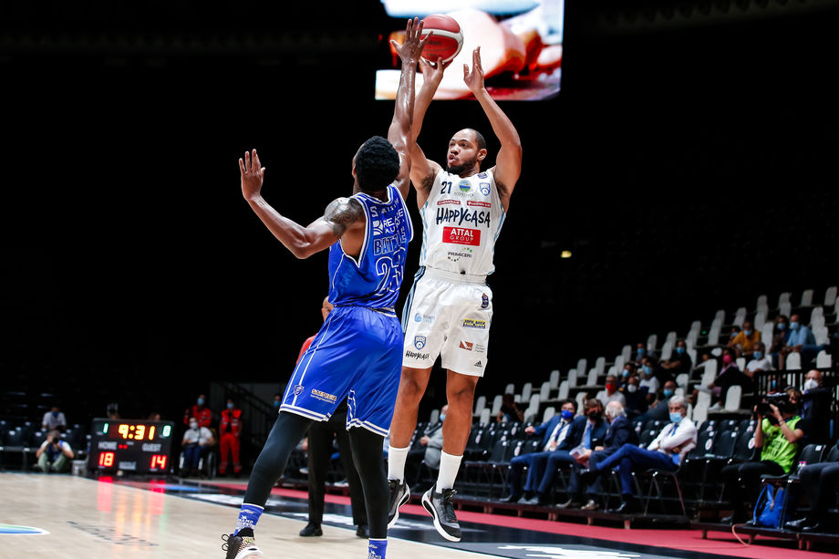 A Brindisi (Eurosport 2, ore 20) rivincita della sfida di Supercoppa