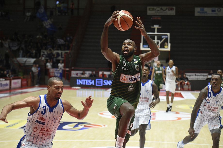 Sidigas, Caleb Green subito a segno: con 32 punti seconda prestazione personale in Italia