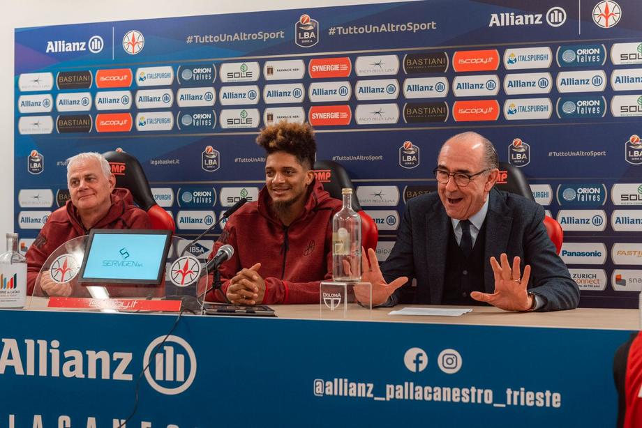 Allianz Pallacanestro Trieste, presentato Deron Washington: 'Non vedo l'ora di rimettermi in gioco'