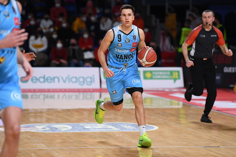 Spagnolo: “La maglia azzurra è un onore. NBA? Un sogno che spero di realizzare, ammirando Doncic”