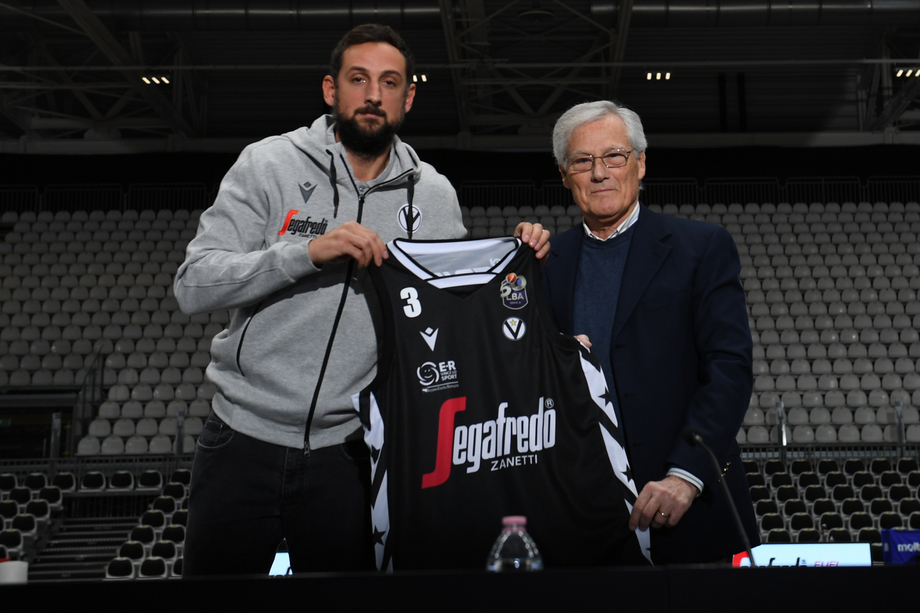 Belinelli: 'Per me inizia una nuova sfida, in Italia e in Europa'. Zanetti: 'Rafforziamo il nostro progetto: nei momenti difficili fondamentale investire'
