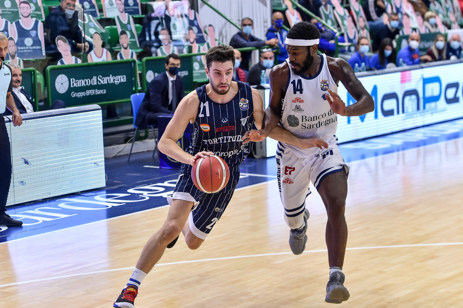 Serie A UnipolSai: anticipo alle 20 tra Fortitudo Lavoropiù Bologna e Banco di Sardegna Sassari su Eurosport 2